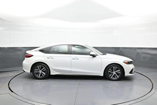 Platinum White Pearl 2023 Honda Civic LX