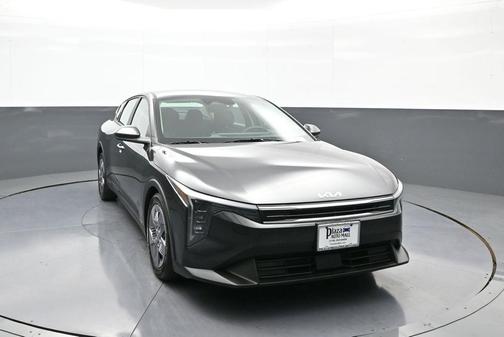 2025 Kia K4 LX
