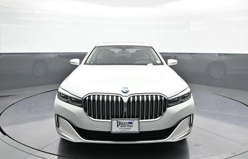 2021 BMW 740 xDrive