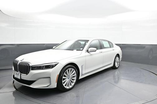 2021 BMW 740 xDrive
