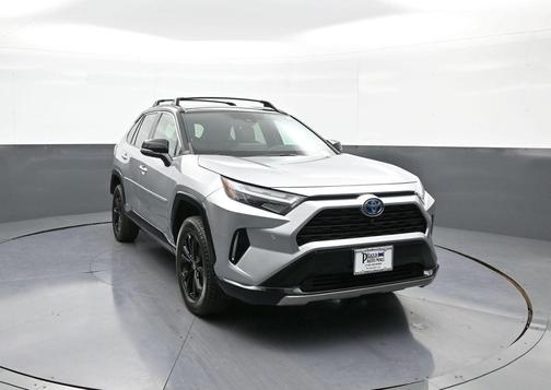 Silver Sky Metallic/Midnight Black Metallic 2022 Toyota RAV4 Hybrid SE
