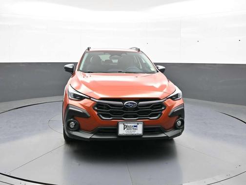 Sun Blaze Pearl 2024 Subaru Crosstrek Limited
