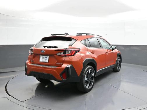 Sun Blaze Pearl 2024 Subaru Crosstrek Limited