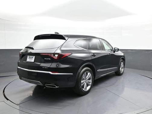 Majestic 2026 Acura MDX Standard