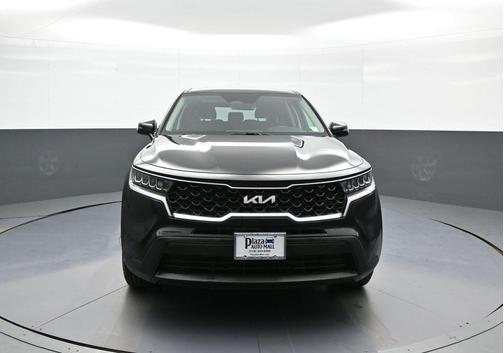 Ebony Black 2023 Kia Sorento LX