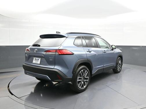 Celestite 2026 Toyota Corolla Cross XLE