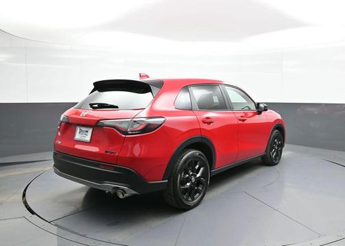 Milano Red 2024 Honda HR-V Sport