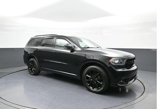 DB Black Crystal Clearcoat 2017 Dodge Durango GT