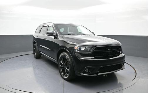 DB Black Crystal Clearcoat 2017 Dodge Durango GT