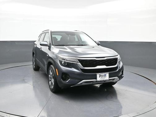 2023 Kia Seltos S