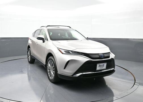 2022 Toyota Venza XLE