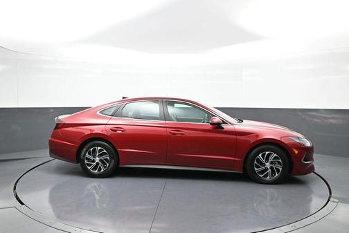 2023 Hyundai SONATA Hybrid Base