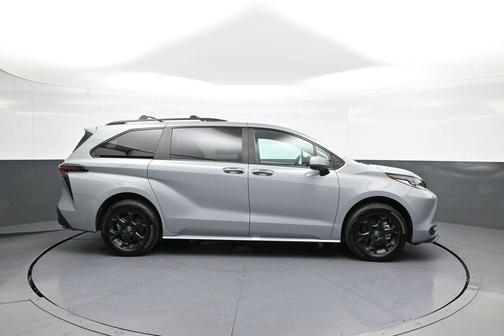 Cement 2025 Toyota Sienna Woodland Edition
