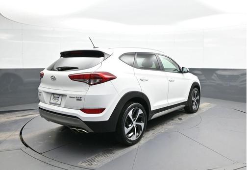 2017 Hyundai TUCSON Sport