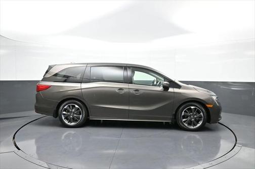 2022 Honda Odyssey Elite