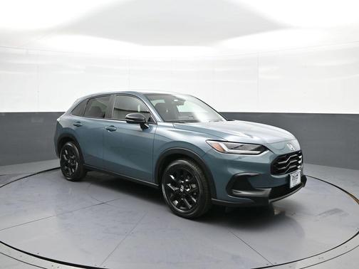 Nordic Forest Pearl 2024 Honda HR-V Sport