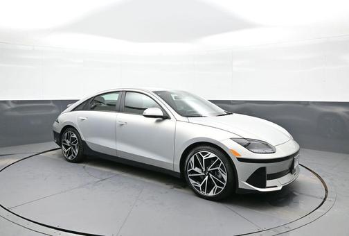 Gravity Gold Matte 2024 Hyundai IONIQ 6 SEL