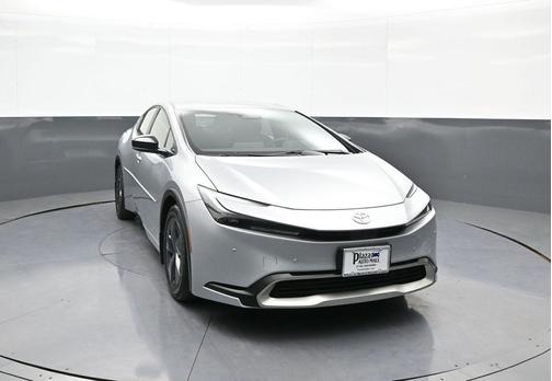 2024 Toyota Prius Prime SE