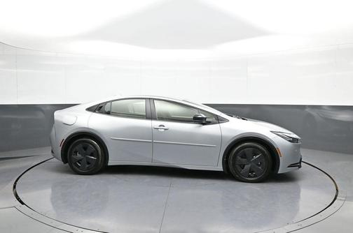 2024 Toyota Prius Prime SE