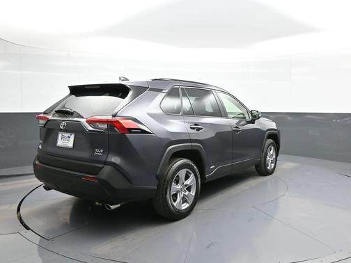 Magnetic Gray Metallic 2025 Toyota RAV4 Hybrid XLE