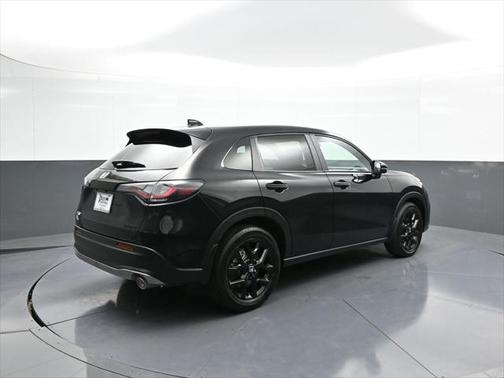 2025 Honda HR-V 2WD Sport