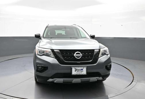 Gun Metallic 2020 Nissan Pathfinder SV 4WD