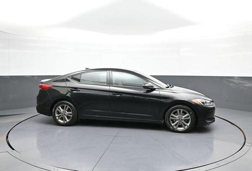 Phantom Black 2018 Hyundai ELANTRA SEL