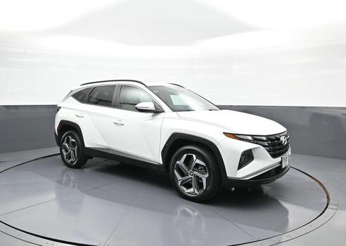White Pearl 2024 Hyundai TUCSON SEL
