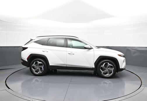 White Pearl 2024 Hyundai TUCSON SEL