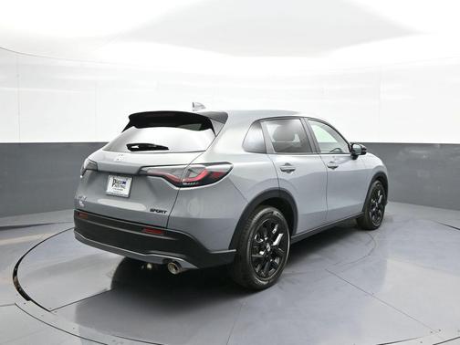 Urban Gray Pearl 2024 Honda HR-V Sport