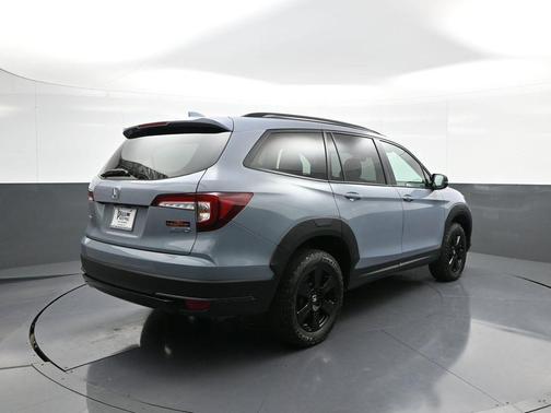 2022 Honda Pilot AWD TrailSport