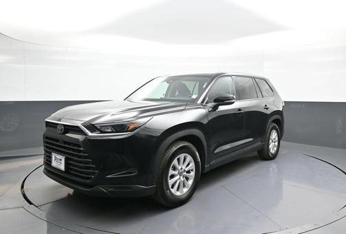 Midnight Black Metallic 2025 Toyota Grand Highlander XLE
