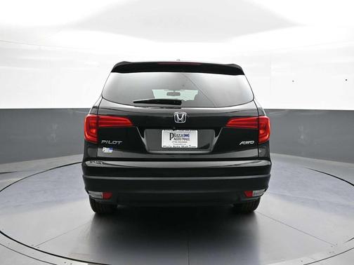 BLACK 2017 Honda Pilot EX-L