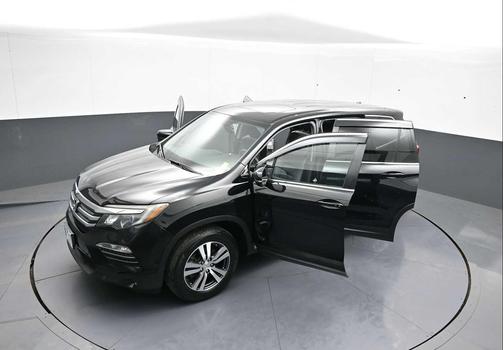BLACK 2017 Honda Pilot EX-L