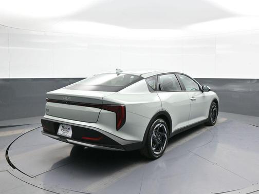 Morning Haze 2025 Kia K4 EX