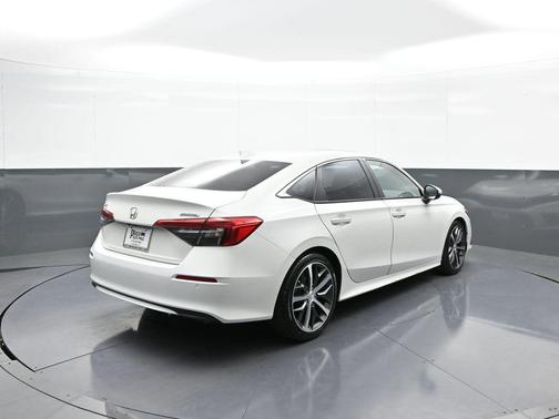 2022 Honda Civic Touring