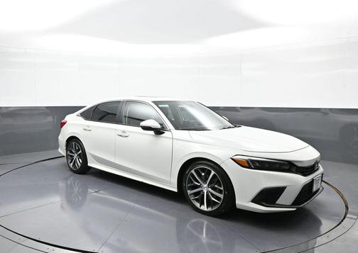 2022 Honda Civic Touring