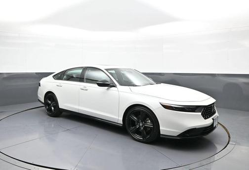 Platinum White Pearl 2023 Honda Accord Hybrid Sport-L