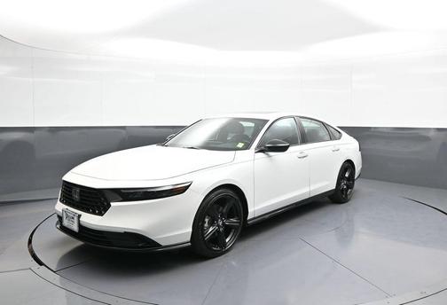 Platinum White Pearl 2023 Honda Accord Hybrid Sport-L
