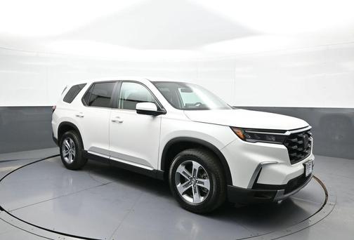 2023 Honda Pilot AWD EX-L 7 Passenger