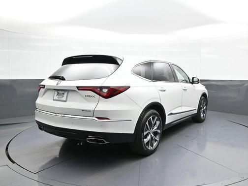 Platinum White Pearl 2023 Acura MDX Technology Package