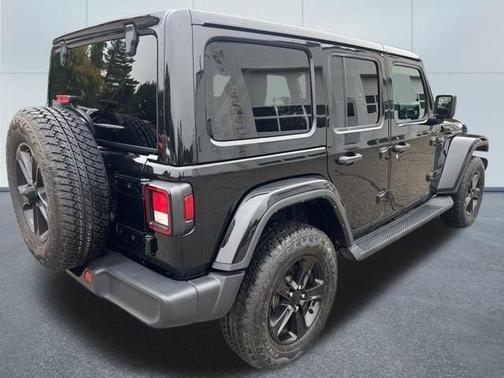 2021 Jeep Wrangler Unlimited Sahara Altitude