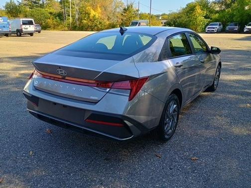 2025 Hyundai ELANTRA HEV Blue