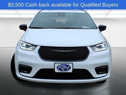 2026 Chrysler Pacifica Limited