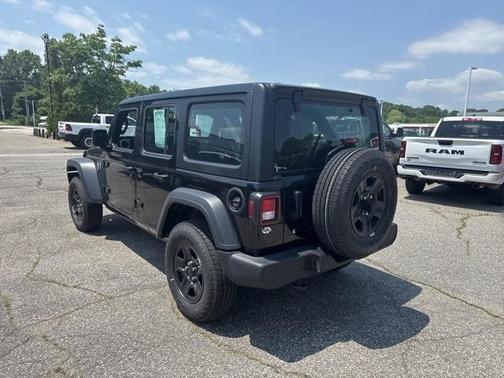 2024 Jeep Wrangler Sport