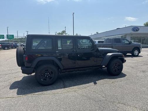 2024 Jeep Wrangler Sport