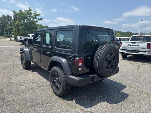 2024 Jeep Wrangler Sport