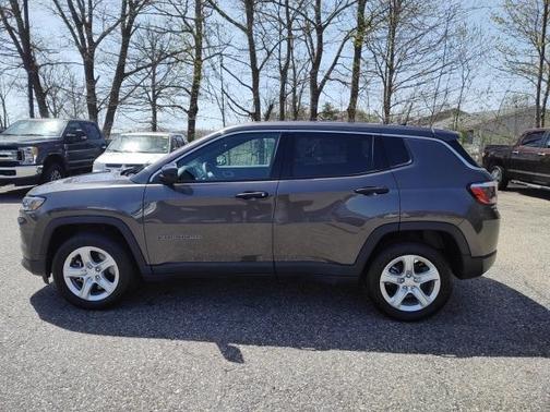 2024 Jeep Compass Sport