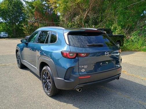 2024 Mazda CX-50 2.5 S Preferred Package