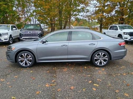 2021 Volkswagen Passat 2.0T SE